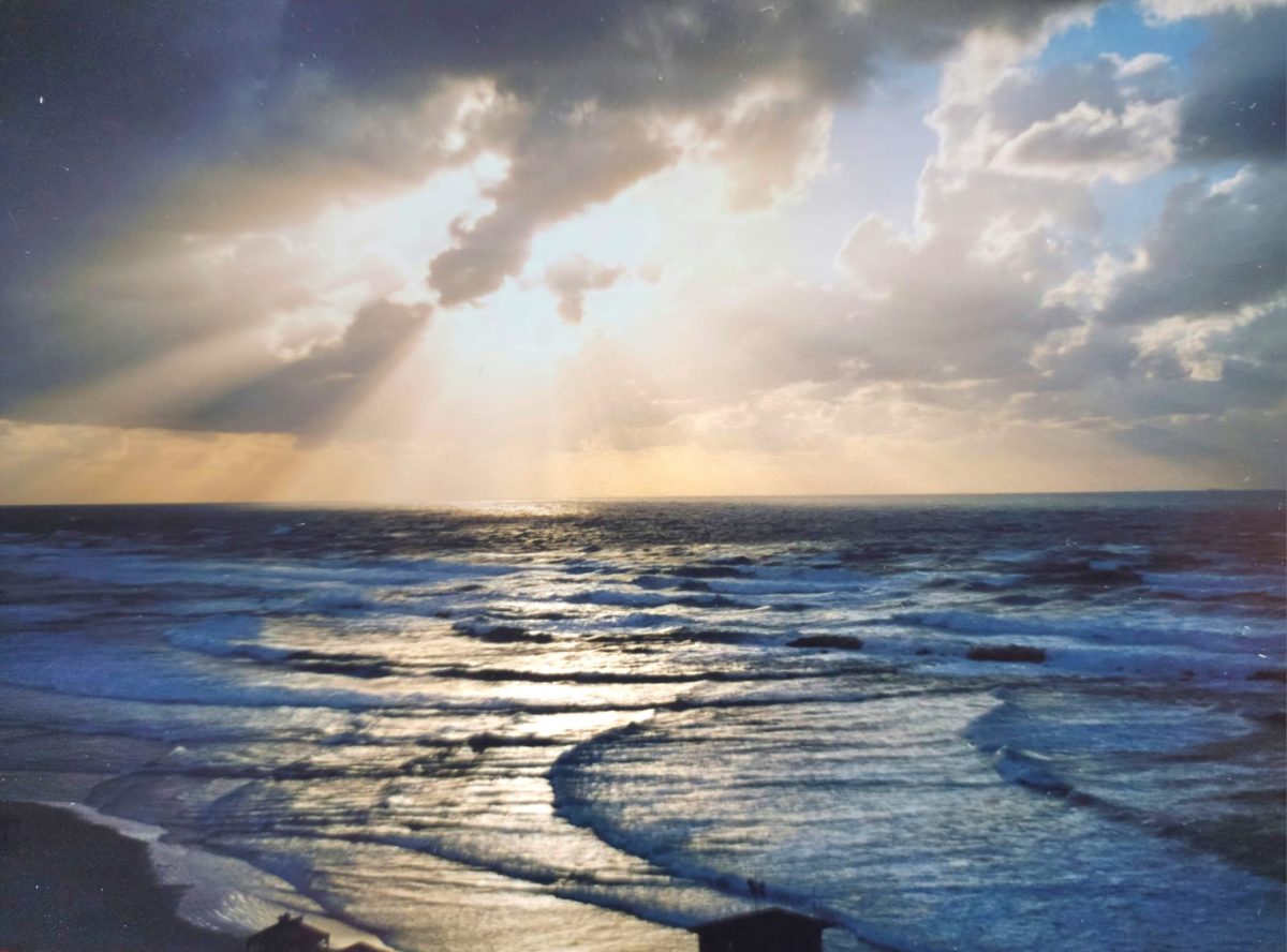 השמים מספרים כבוד א-ל